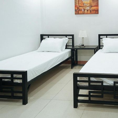 Kris And Frans Inn Davao Zewnętrze zdjęcie