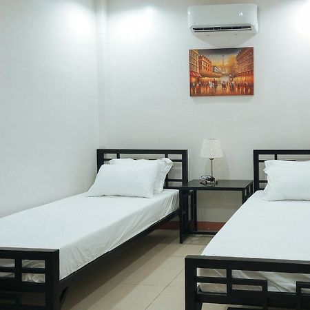 Kris And Frans Inn Davao Zewnętrze zdjęcie